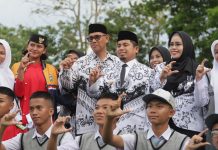 Tasming Hamid Apresiasi Pengabdian Guru Parepare pada Peringatan HUT PGRI ke-80